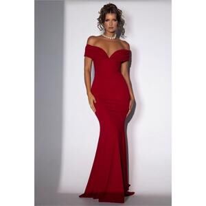 NWT ABYSS BY ABBY Cyra Red High Low Gown Medium M